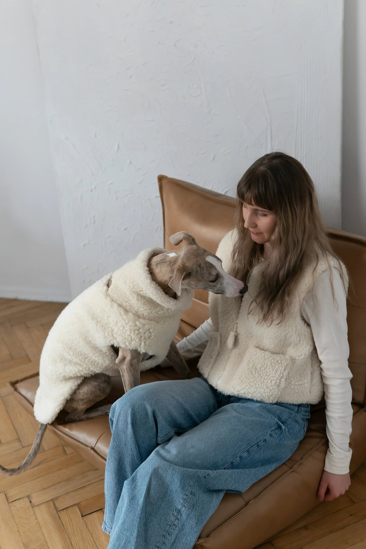 Hundeweste aus Wolle - Hellgrau